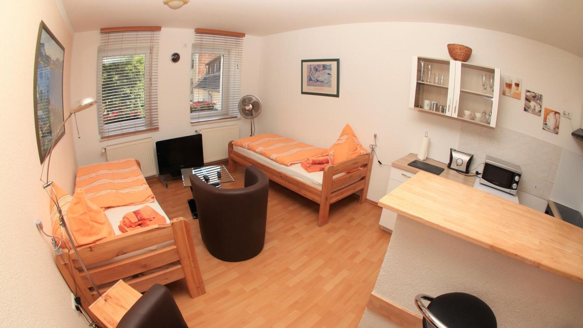Pension Am Werder Bernburg Δωμάτιο φωτογραφία