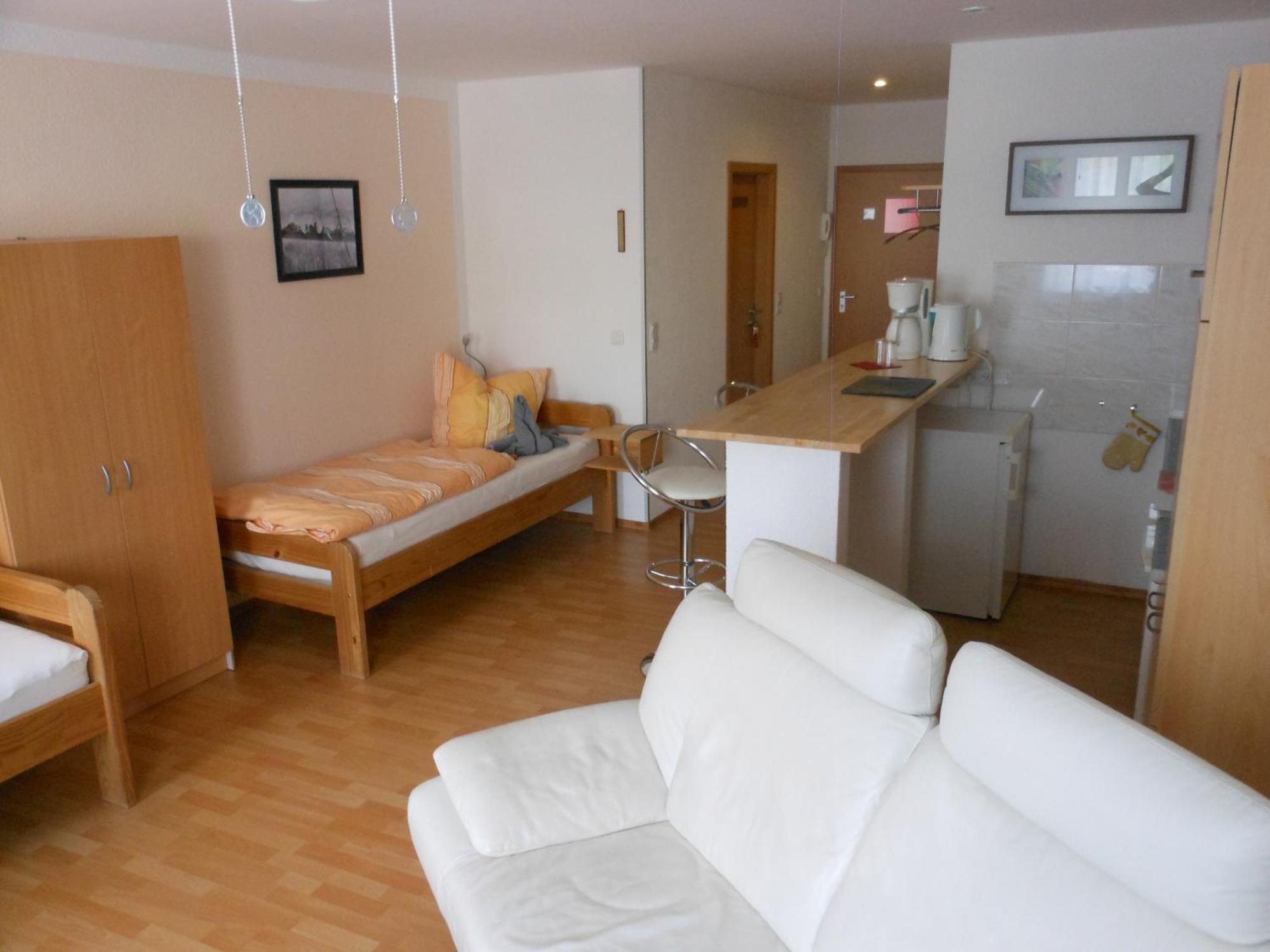 Pension Am Werder Bernburg Δωμάτιο φωτογραφία