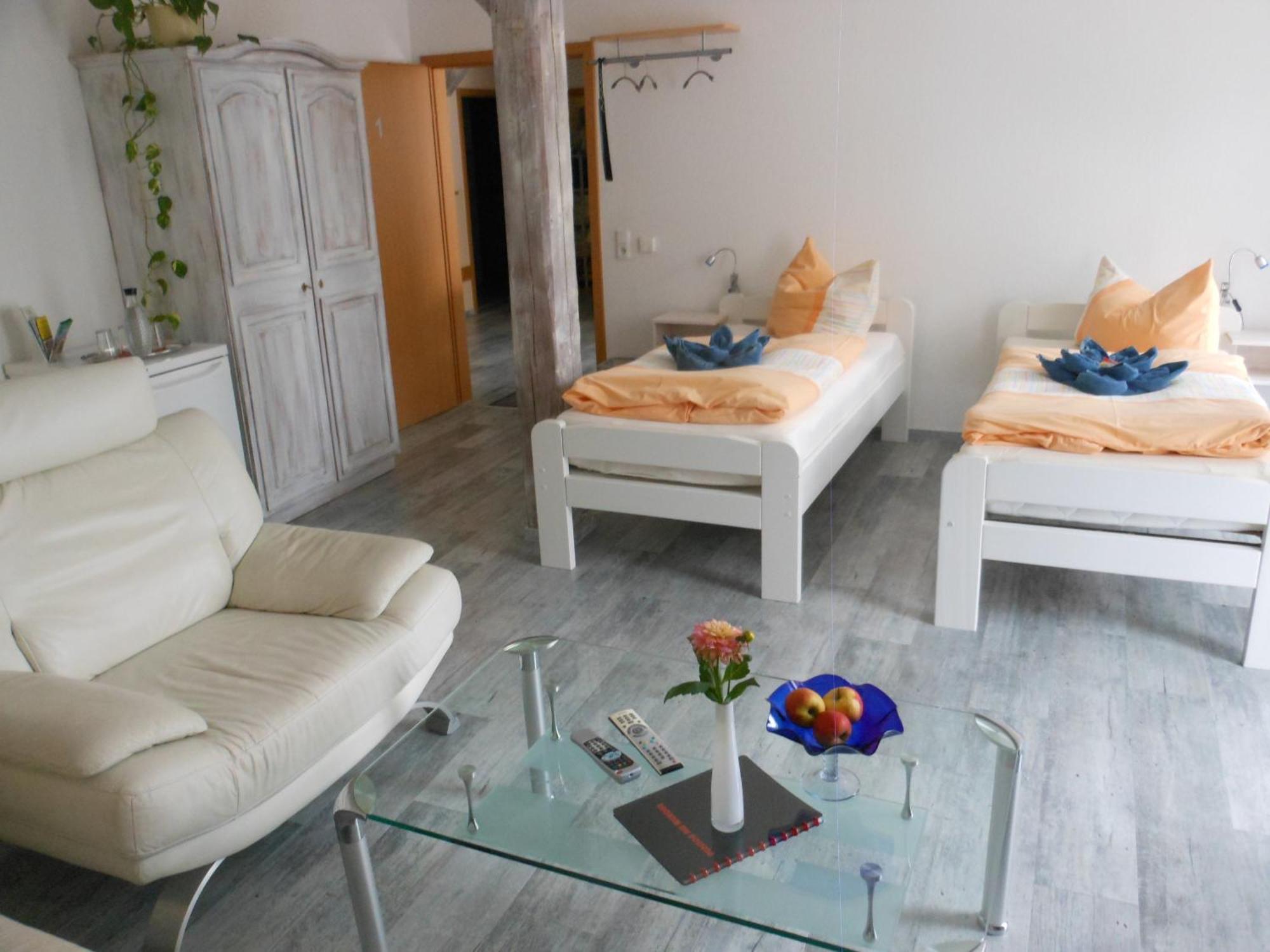 Pension Am Werder Bernburg Δωμάτιο φωτογραφία
