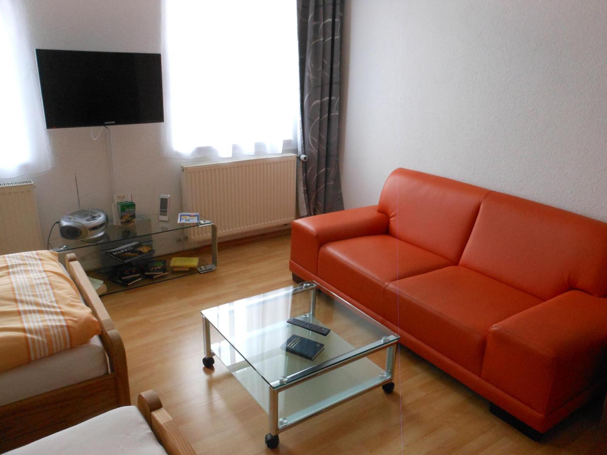 Pension Am Werder Bernburg Δωμάτιο φωτογραφία