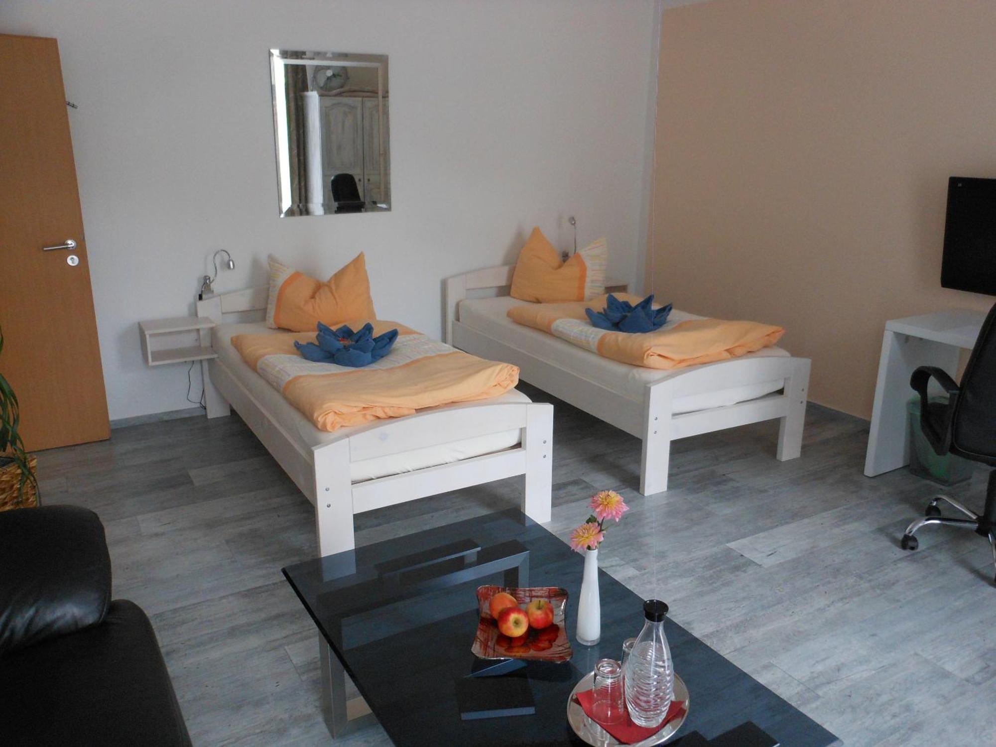 Pension Am Werder Bernburg Δωμάτιο φωτογραφία