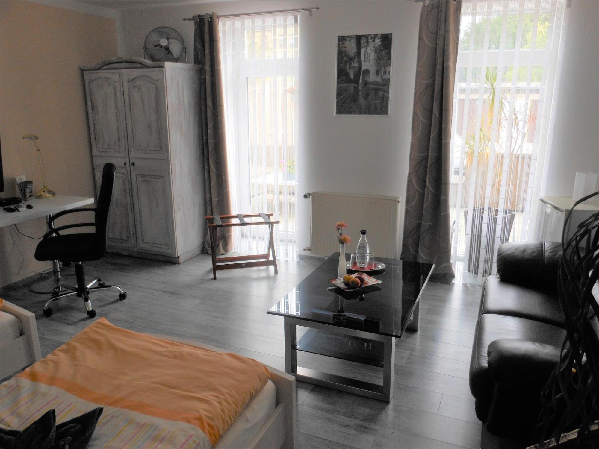Pension Am Werder Bernburg Δωμάτιο φωτογραφία