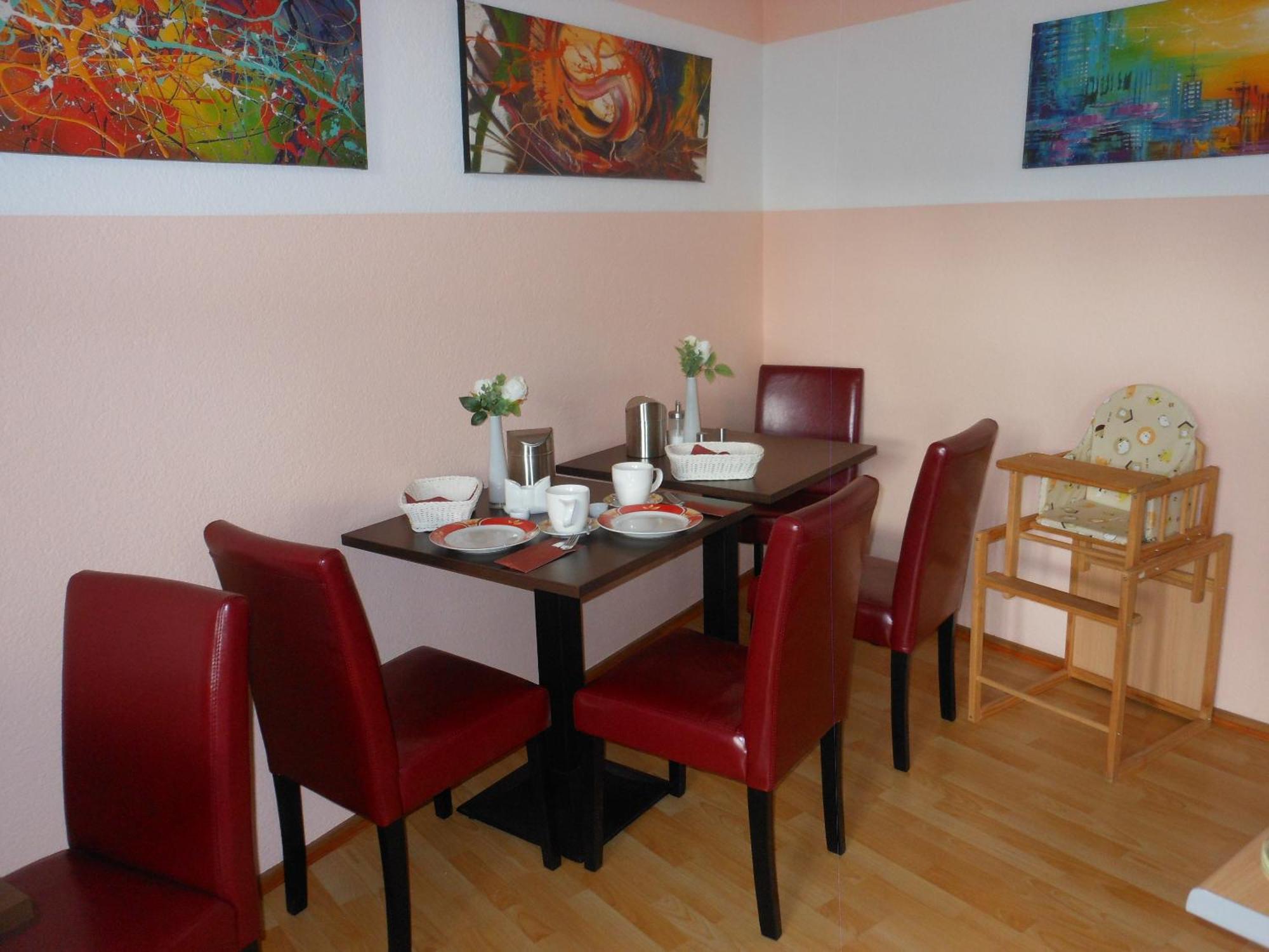 Pension Am Werder Bernburg Εξωτερικό φωτογραφία