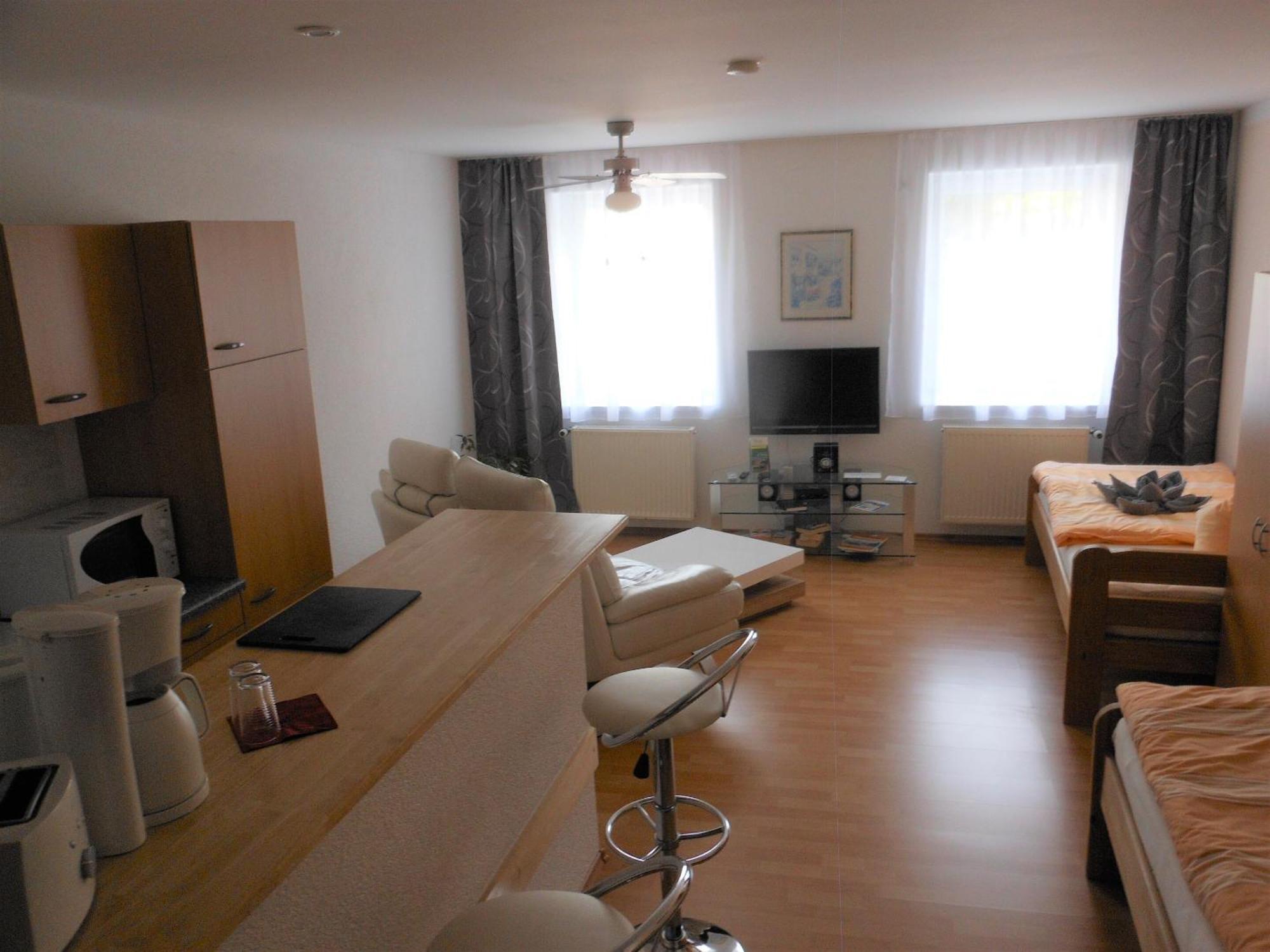 Pension Am Werder Bernburg Δωμάτιο φωτογραφία