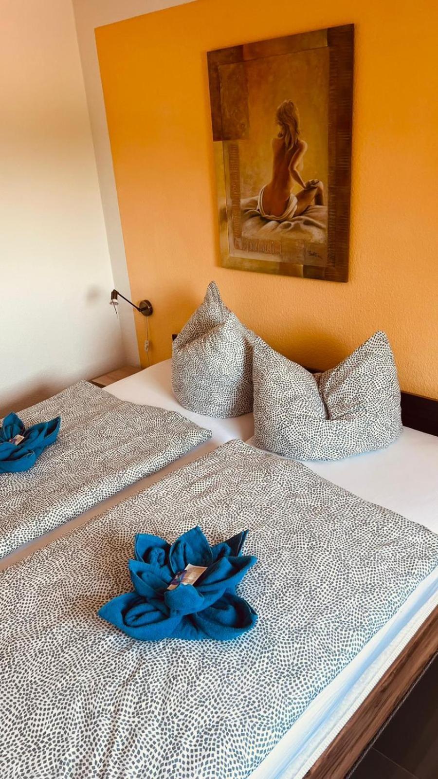 Pension Am Werder Bernburg Δωμάτιο φωτογραφία