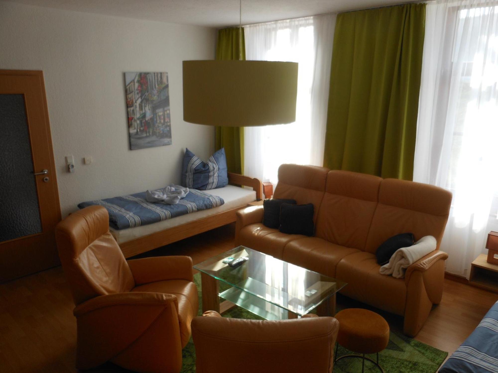 Pension Am Werder Bernburg Δωμάτιο φωτογραφία